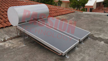 Silver Fluorocarbon Type Flat Plate Solar Water Heater , Pressurised Heating System
